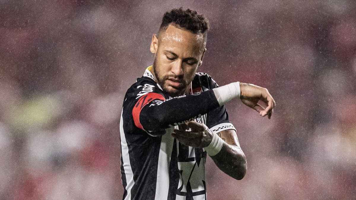 صفقة مفاجئة.. هل يصطدم نيمار بالهلال وريال مدريد في كأس العالم للأندية؟