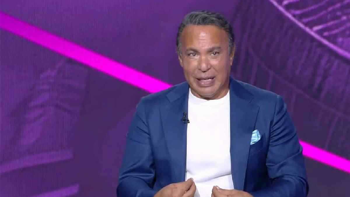 أيمن يونس يفجر غضب جمهور الزمالك بلقطة مع زيزو (فيديو)