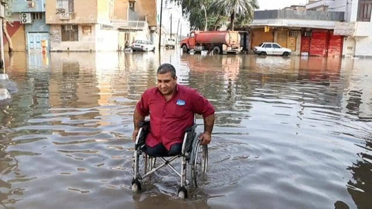 الفيضانات تفجر موجة احتجاجات في جنوب إيران (فيديو)