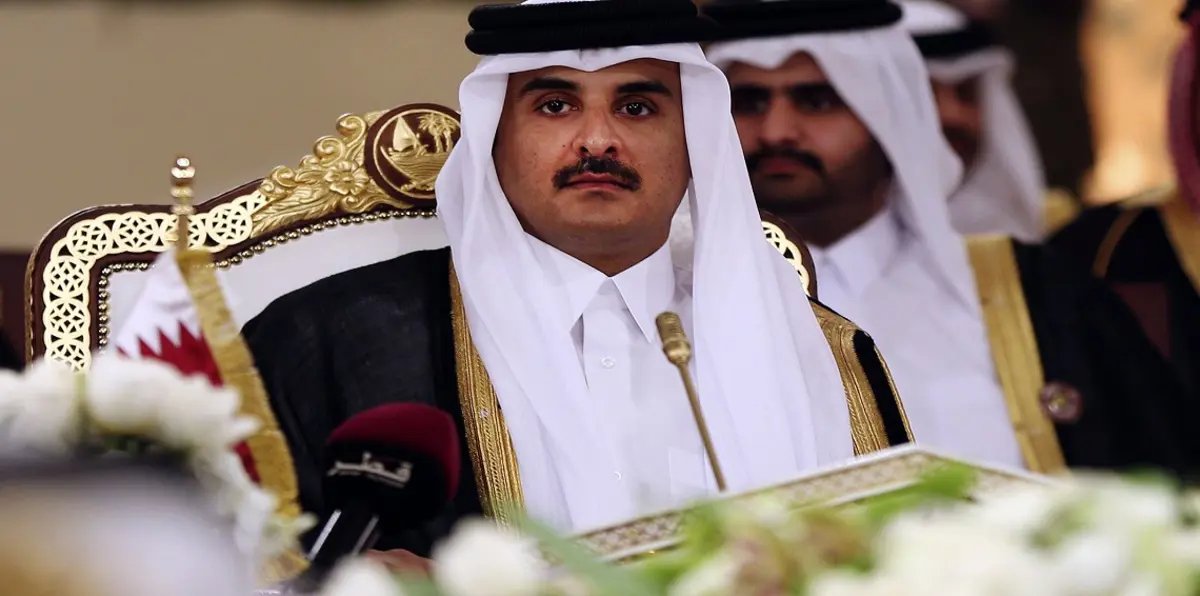 وسط رفض واسع وترحيب "مشروط".. زيارة أمير قطر تقسم الكويتيين