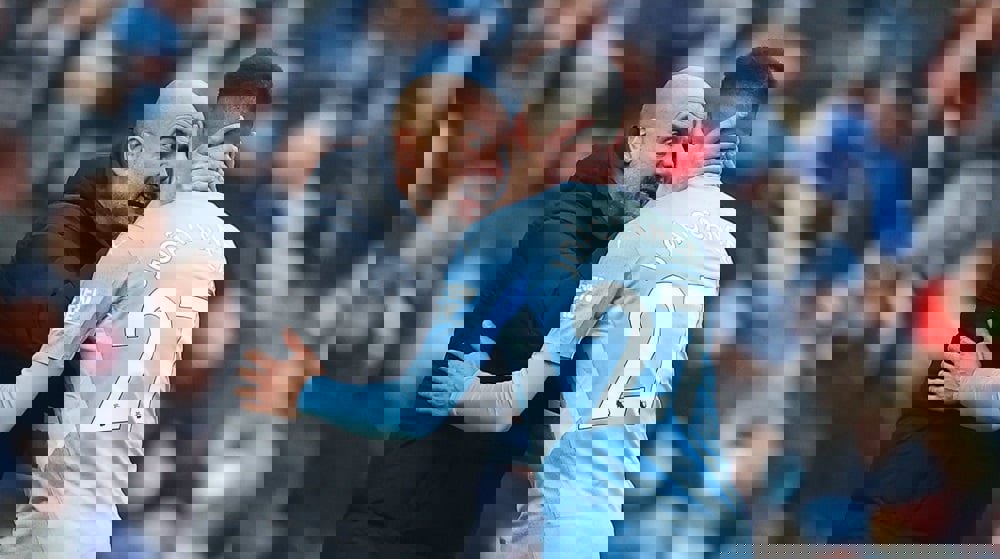 لاعب برشلونة يتهم مانشستر سيتي بالجحود (فيديو)