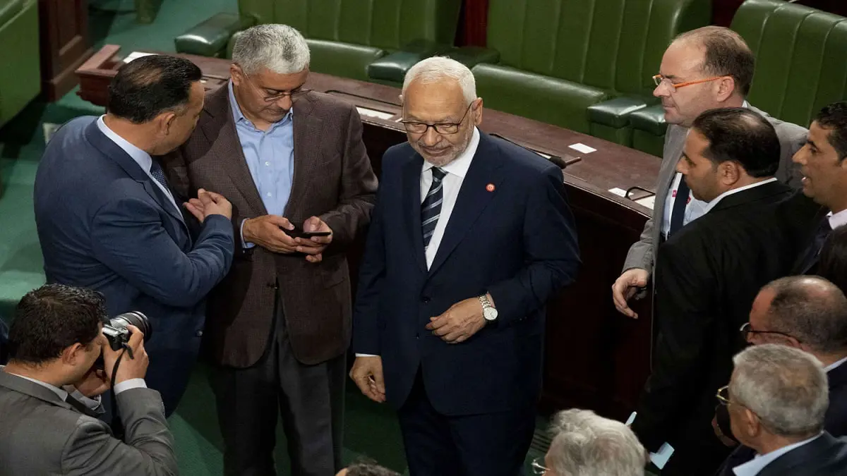 مع تململ الائتلاف الحاكم.. هل تدفع أحزاب تونسية ثمن تقاربها مع "النهضة"؟