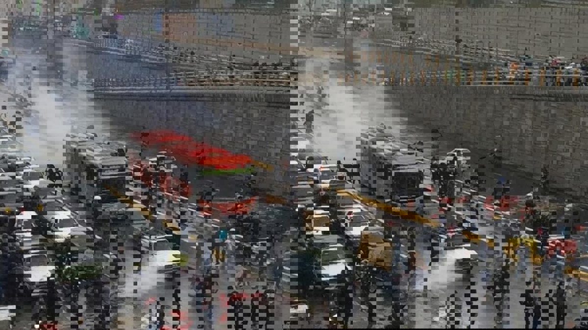 الإيرانيون كسروا «حاجز الخوف» بمظاهراتهم