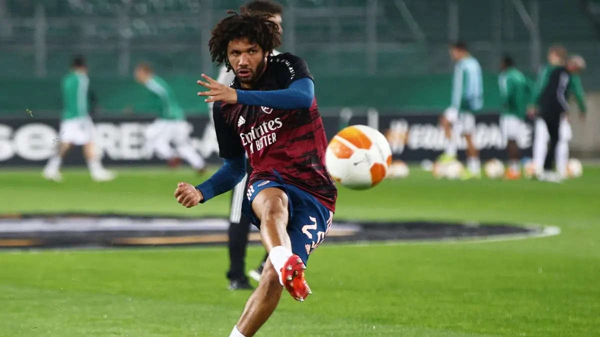 الثاني بعد صلاح.. إصابة محمد النني بفيروس كورونا