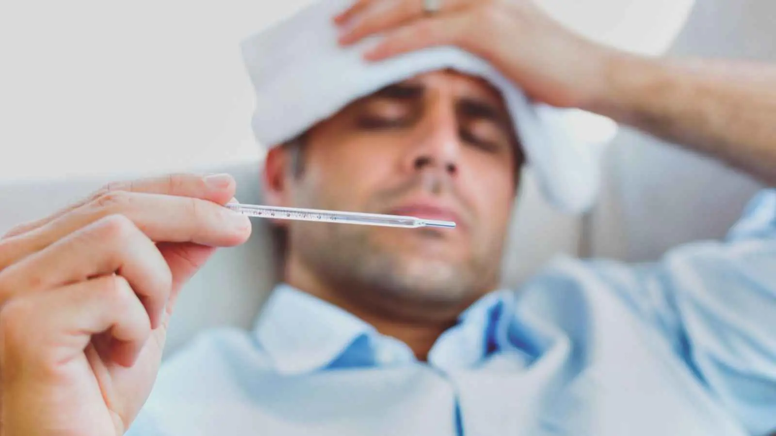 كورونا يعود.. متحور "نيمبوس" يهدد بصيف وبائي جديد