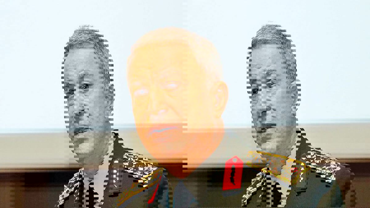 وزير الدفاع التركي يحذر من تحالفات تضر بحلف شمال الأطلسي