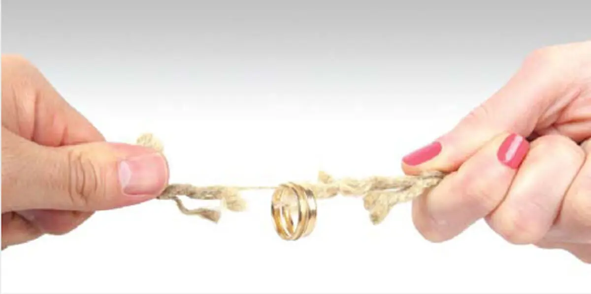 سعودي يطلق عروسه بعد مواقف غريبة بأول يومين من الزواج