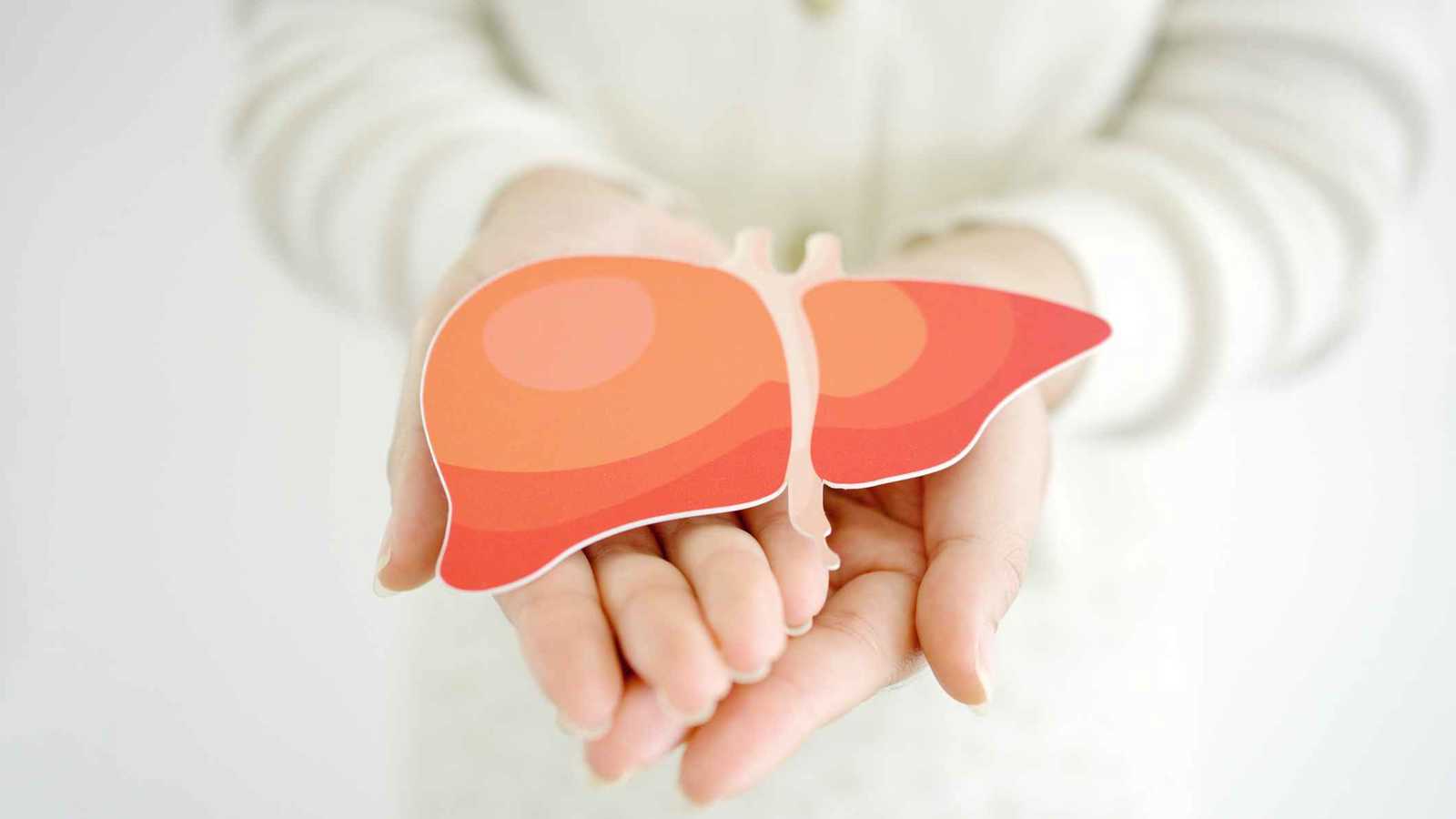 رجل يقاضي زوجته بعد رفضها التبرع له بجزء من كبدها