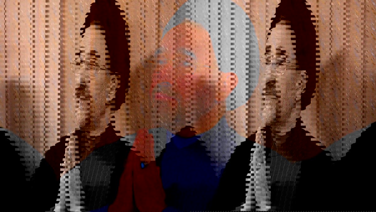 خاتمي يعتذر للإيرانيين ويدعو النظام لإجراء انتخابات نزيهة