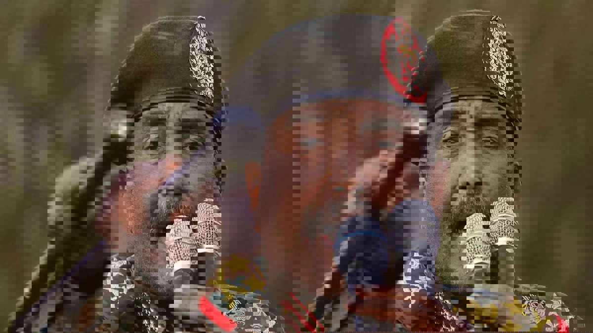 البرهان يؤكد الالتزام بتنفيذ اتفاق جوبا مع شركاء السلام في السودان