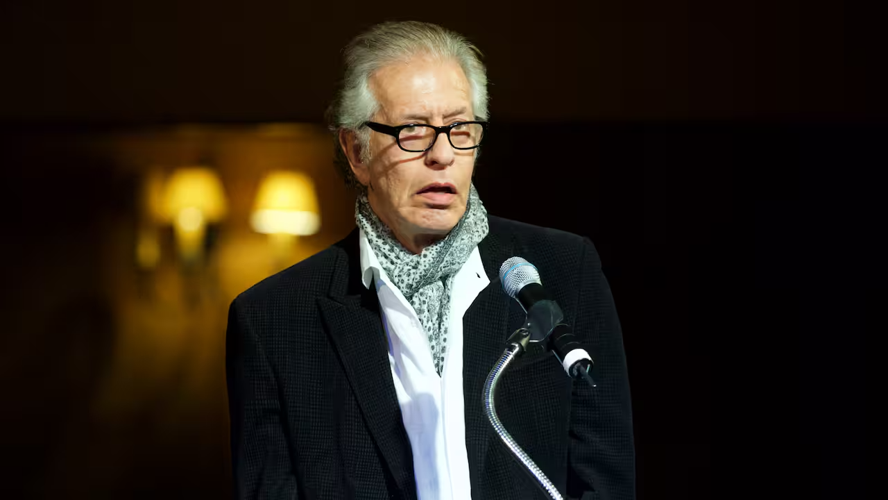 وفاة المنتج الموسيقي الأسطوري ريتشارد بيري عن 82 عاماً