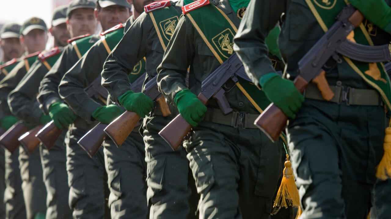 "الحرس الثوري" يعلق على إعلان بوتين نقل 4 آلاف إيراني من سوريا