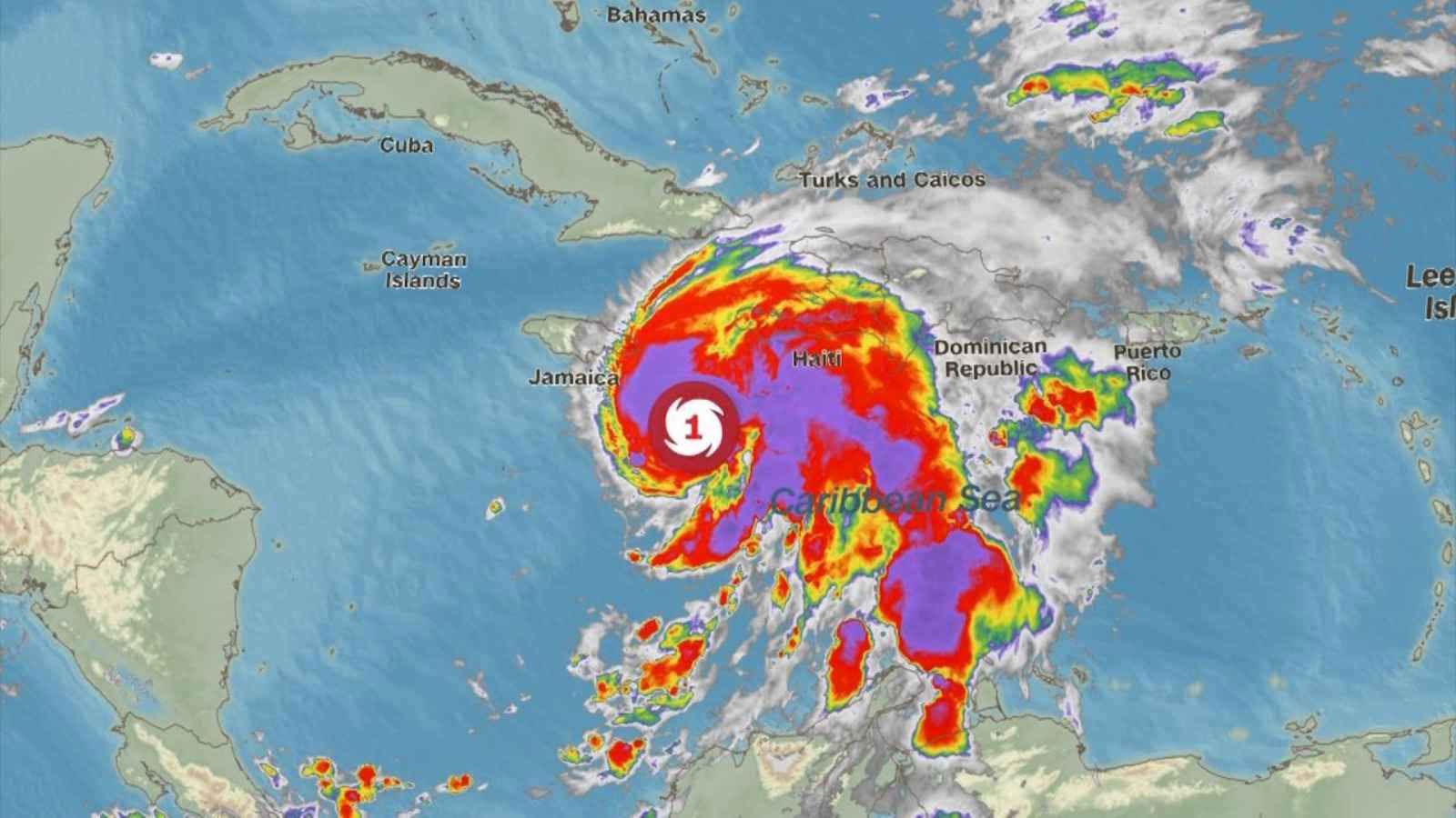 يقترب من جامايكا وكوبا.. "ميليسا" يهدد بإغراق مناطق واسعة (فيديو)