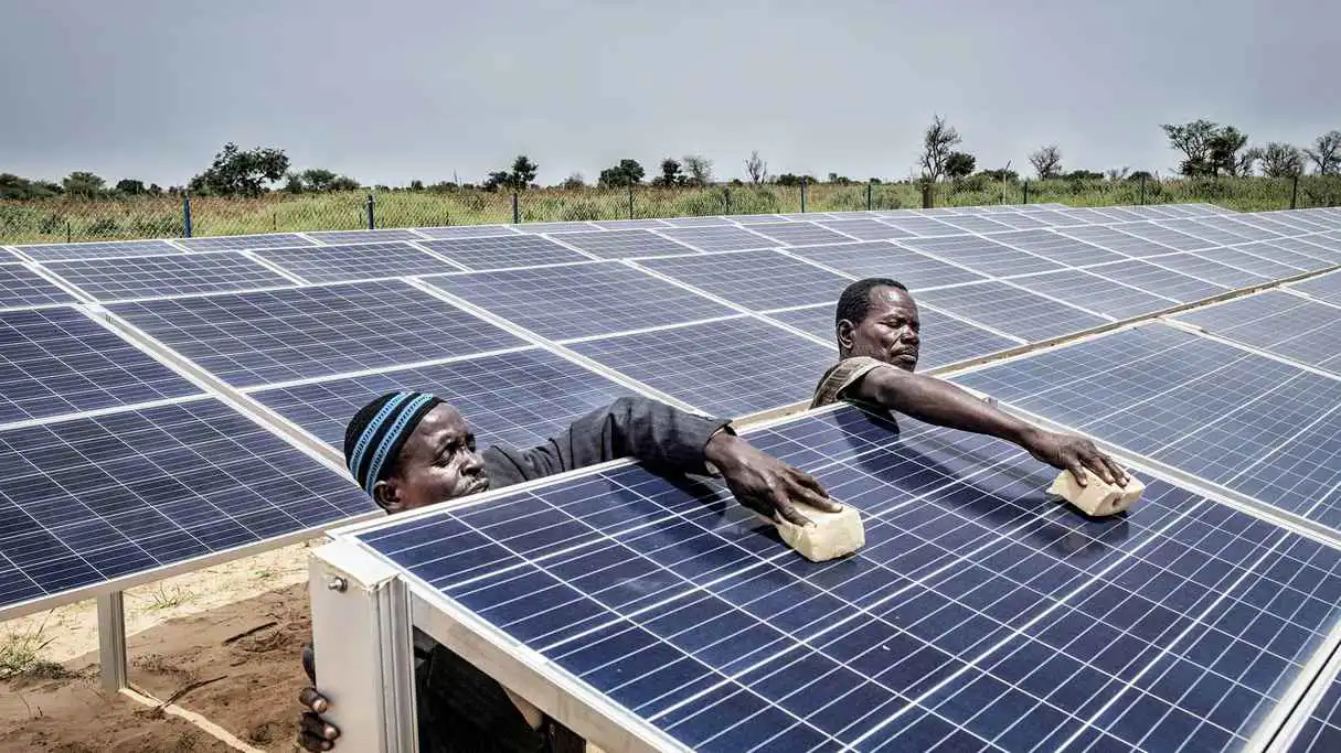 وسط تراجع غربي.. الصين تبني نفوذها في أفريقيا عبر الاقتصاد الأخضر