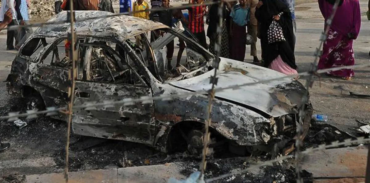 مقتل 3 في تفجير انتحاري بسيارة ملغومة قرب البرلمان الصومالي