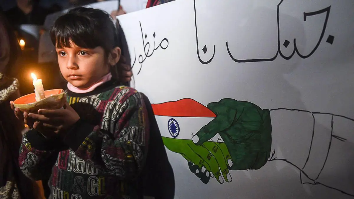 الجيش الباكستاني: سنذهب إلى "أي مدى" دعمًا لسكان كشمير