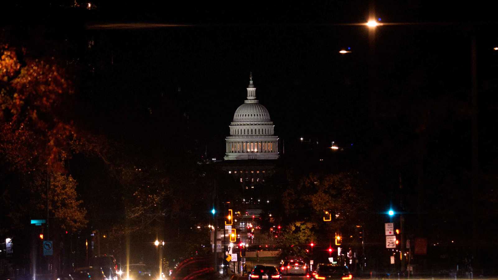 "أوباما كير" يعمق الخلافات.. انقسام حاد بين النواب الجمهوريين والبيت الأبيض