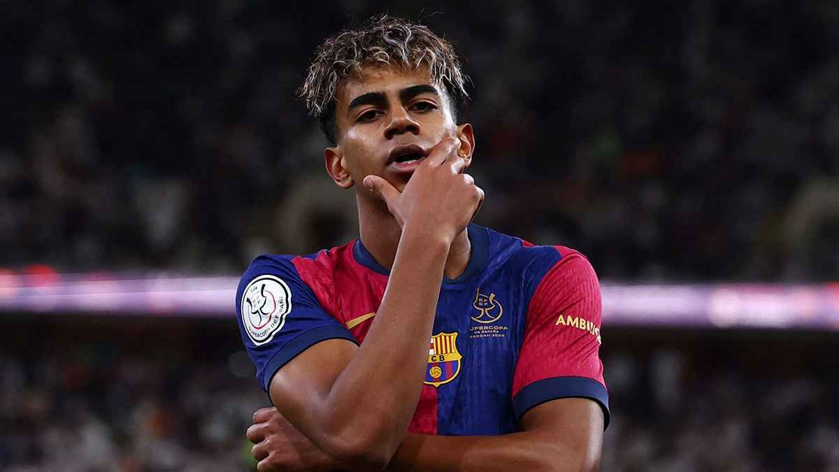 سأصفعه على أذنه.. لاعب برشلونة السابق يصدم لامين يامال | إرم نيوز