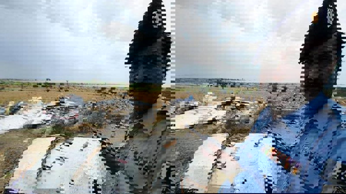 باكستان تفتح تحقيقًا جنائيًا مع 50 طيارًا و5 مسؤولين