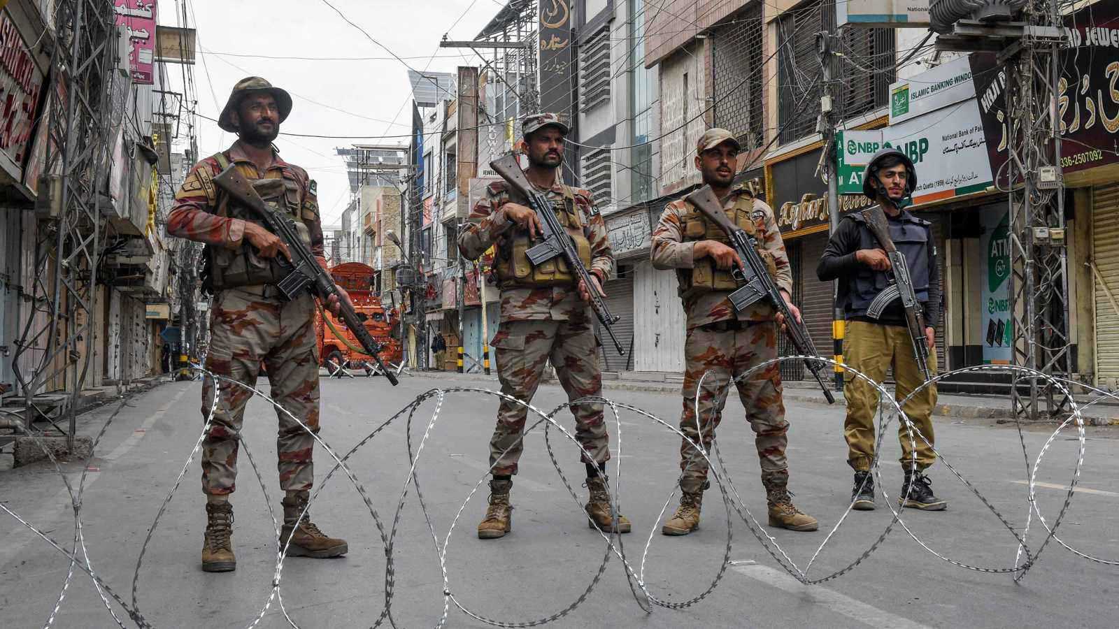 طالبان الباكستانية تتبنى سلسلة هجمات دامية شمال غرب البلاد