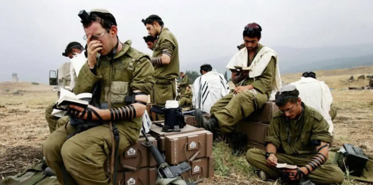 الحكومة الإسرائيلية توافق على مشروع قانون يحظر تصوير الجنود‎