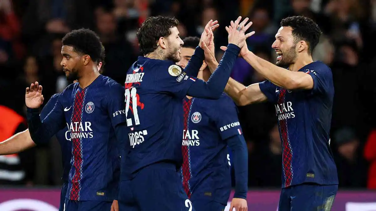 يوم الحسم.. من يخطف آخر 4 مقاعد في ثمن نهائي دوري أبطال أوروبا؟