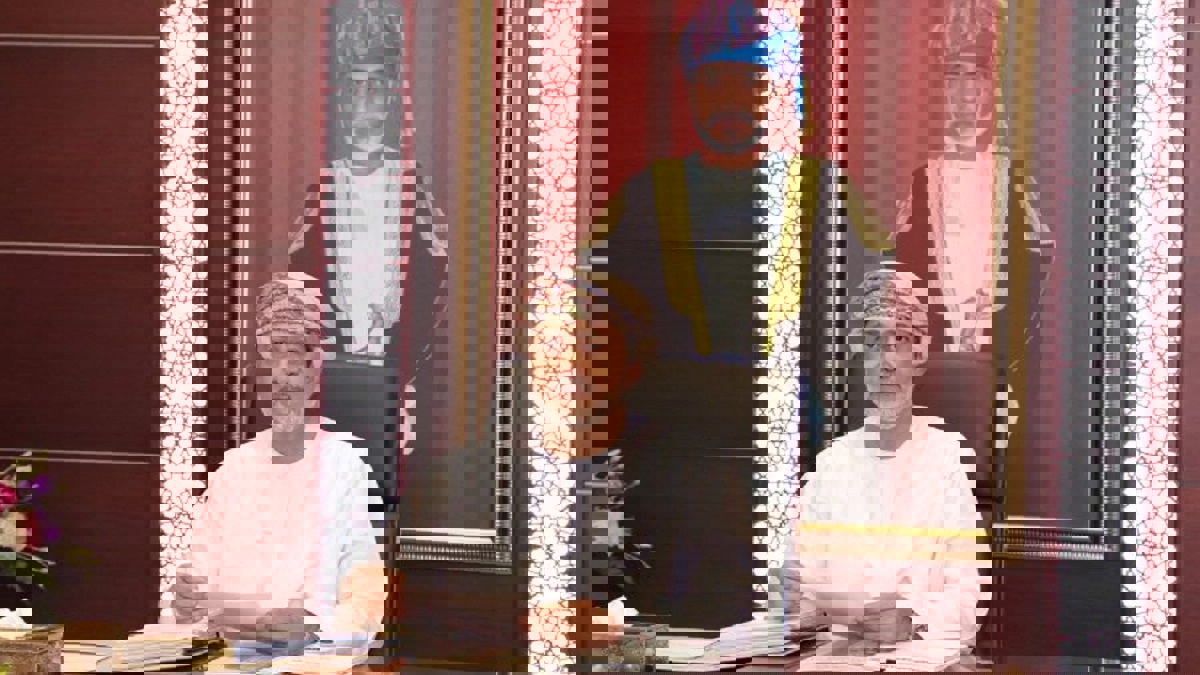 سفير إيران يلتقي السلطان هيثم بن طارق بعد زيارة الأمير خالد بن سلمان