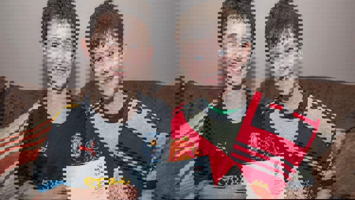 الجماهير تطالب طفل مانشستر يونايتد مواصلة رسائله إلى كلوب