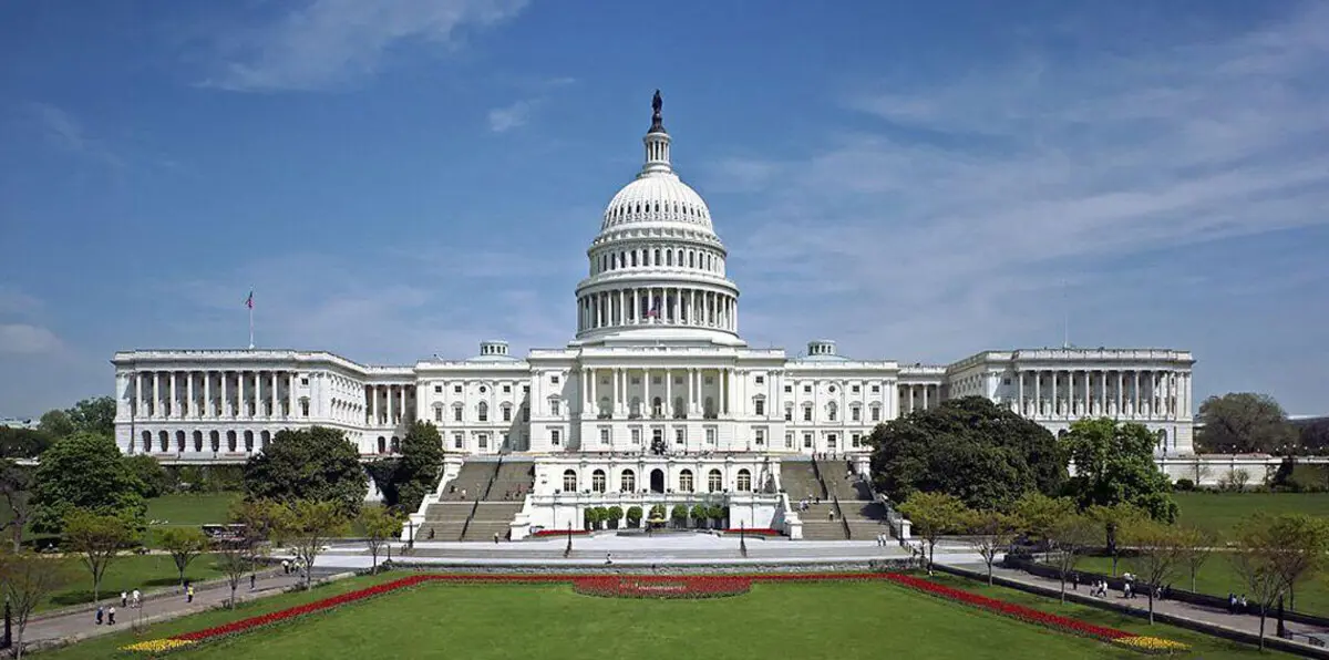 جلسة نادرة للكونغرس الأمريكي لإنهاء "الإغلاق الحكومي"