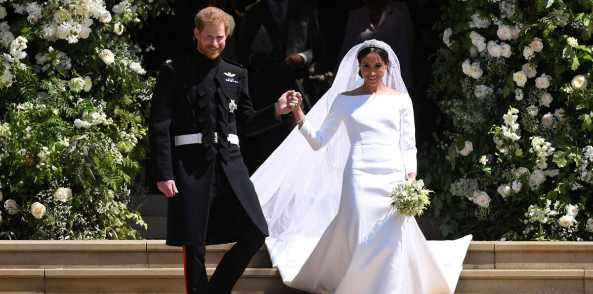 هدايا زفاف الأمير هاري وميغان ماركل للبيع (صور)