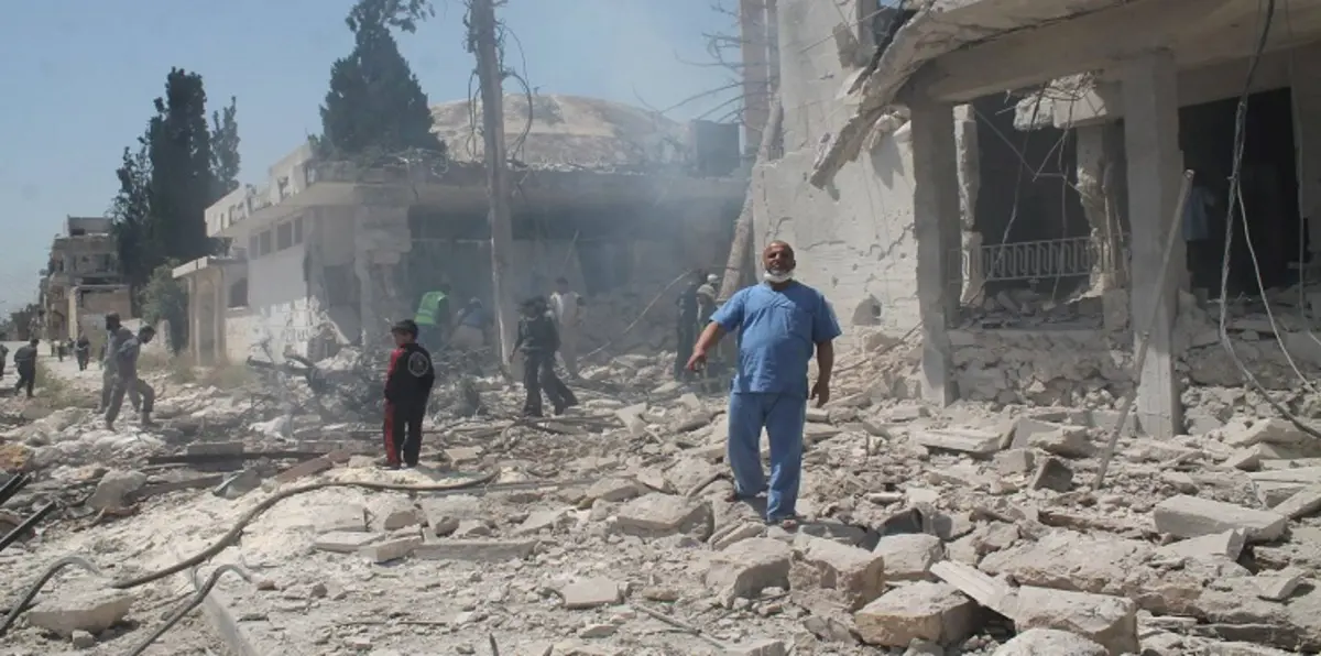 غارات للنظام السوري توقف العمل في 4 مستشفيات بحلب