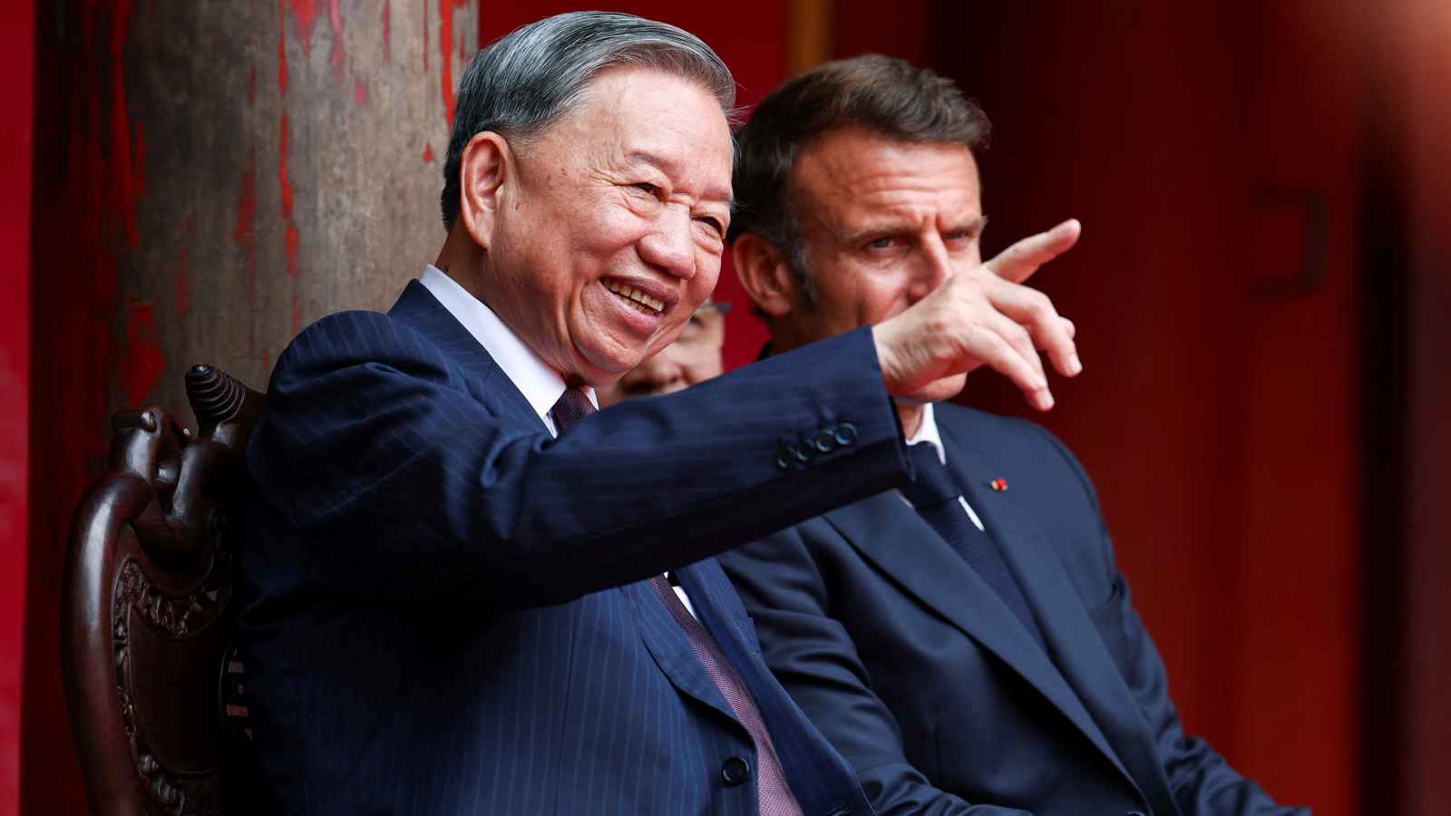 فرنسا وفيتنام توقعان صفقة طائرات إيرباص خلال زيارة ماكرون لهانوي