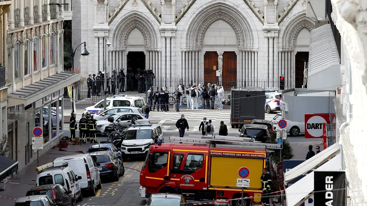 وكالة: تحقيقات هجوم نيس تتسع.. وهناك إمكانية لوجود "شبكة متواطئين"