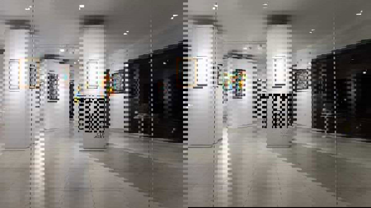 تونس.. رسائل تعايش وتسامح في معرض جماعي لفنانين تشكيليين يهود