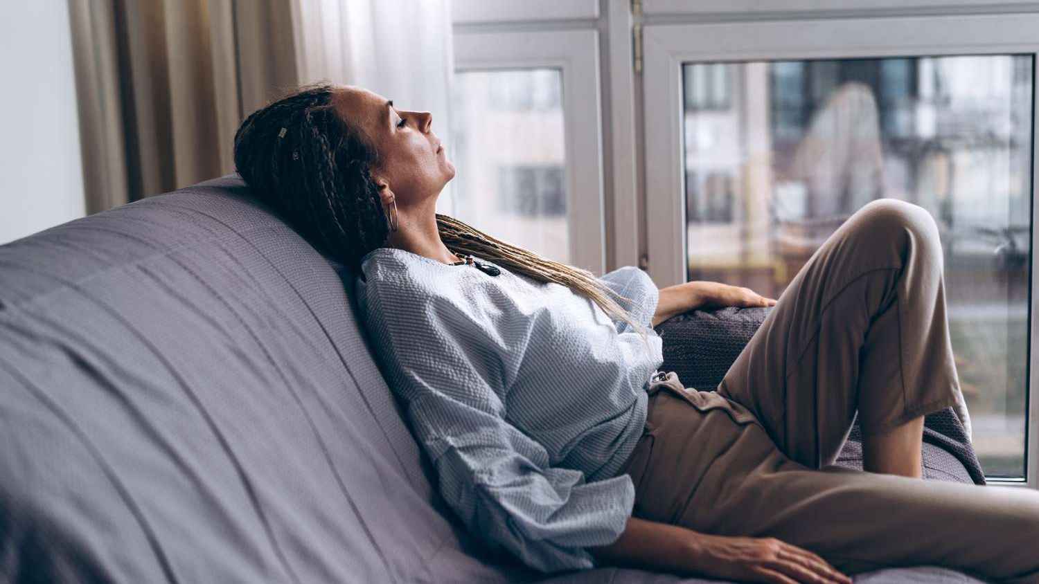 لماذا تدخل النساء "سن اليأس" مبكرا؟