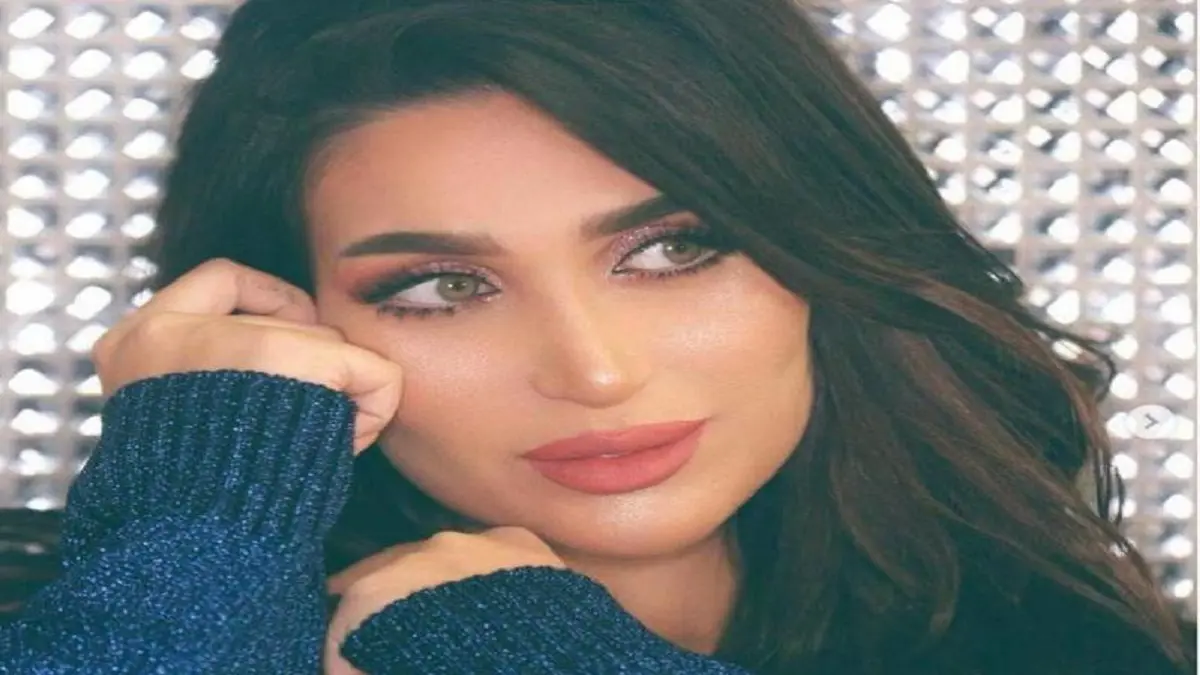 الدكتورة خلود تجد الدواء المناسب لوعكتها الصحية 