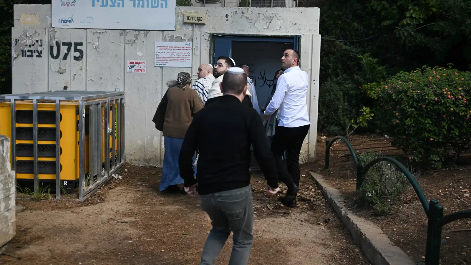 الجيش الإسرائيلي يعلن رصد إطلاق صواريخ من إيران