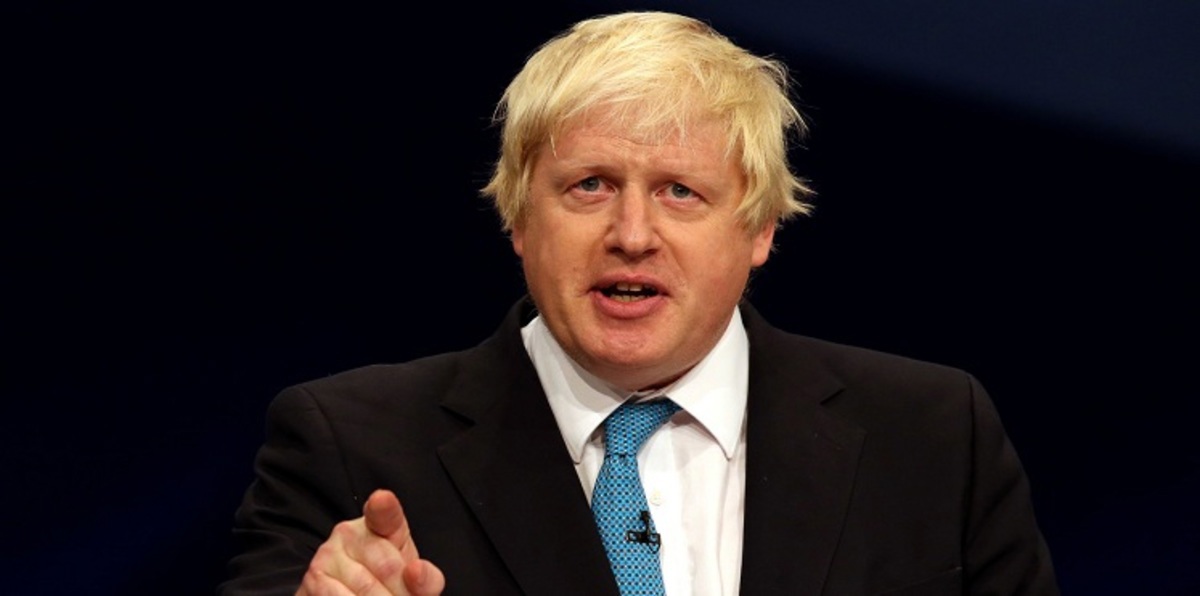 هل سمع بوريس جونسون صوت الحكمة حين مرّ بقوس ماركوس أورليانوس بطرابلس الليبية؟