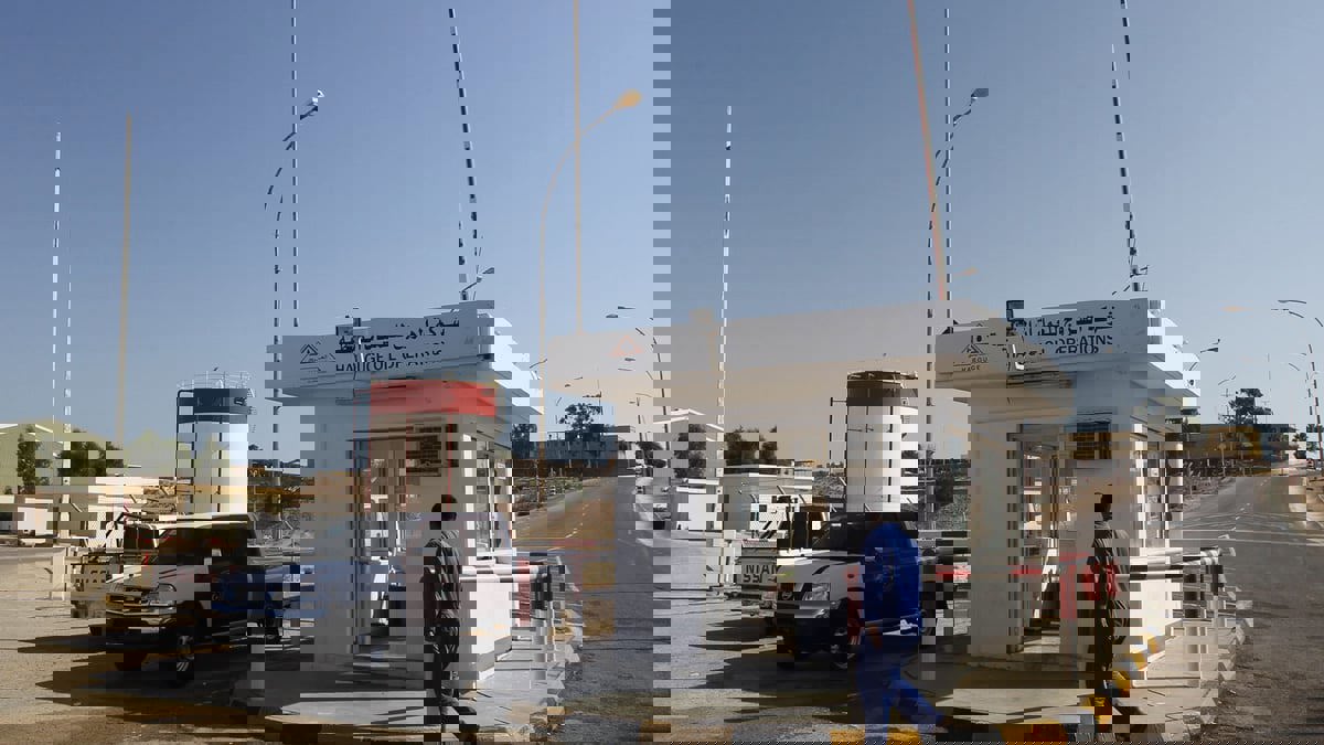 مهندسان: إغلاق ميناءي السدرة وراس لانوف النفطيين في ليبيا