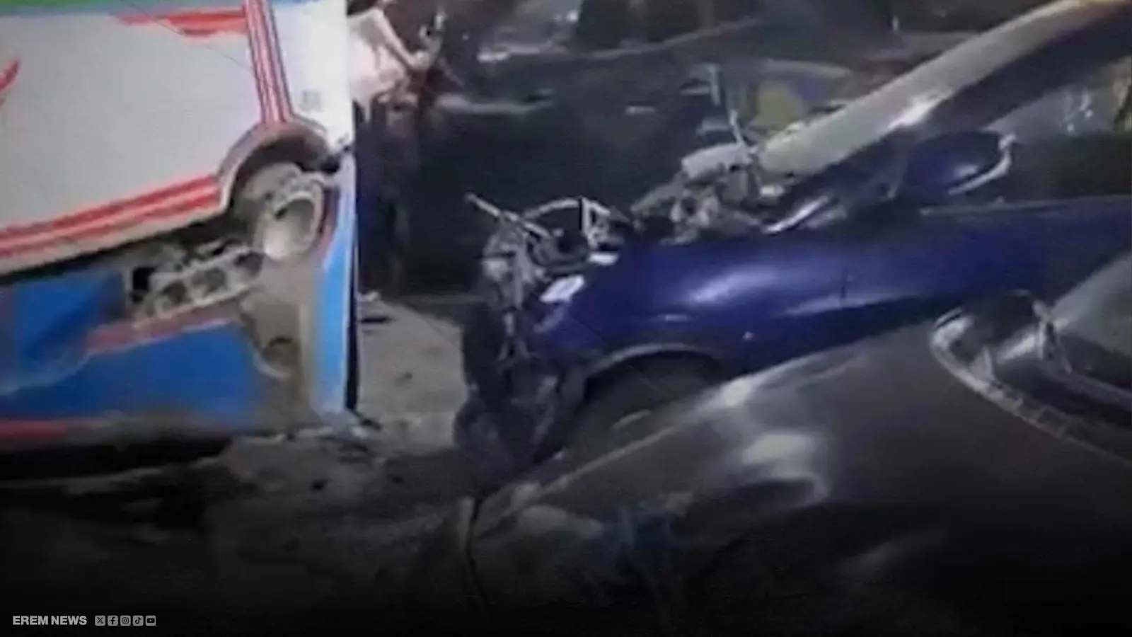 “أوتوبيس” يدمر 7 سيارات في القاهرة