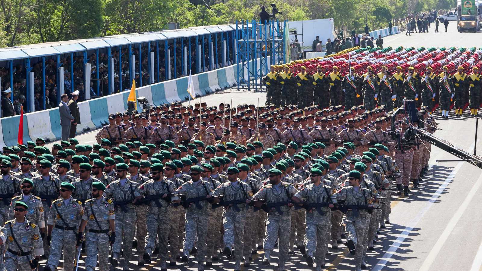 تحالف إيراني-إخواني.. طهران تعيد صياغة نفوذها الإقليمي عبر السودان