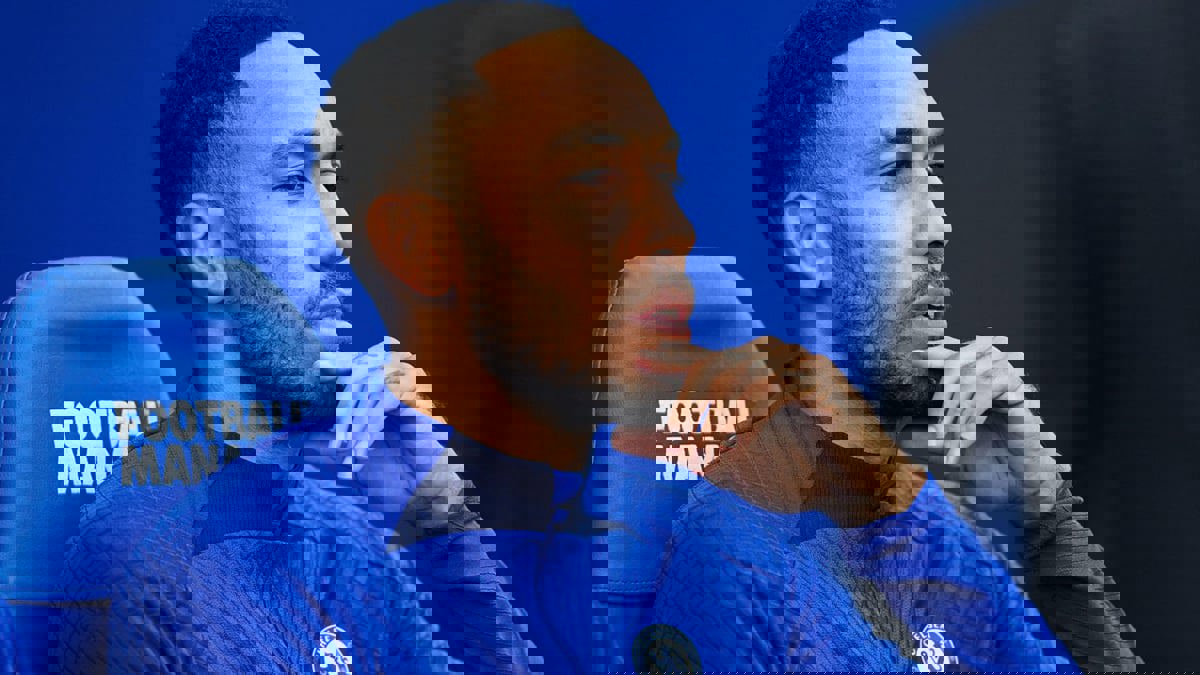 تقرير: أوباميانغ على رادار ناديي الأهلي والشباب