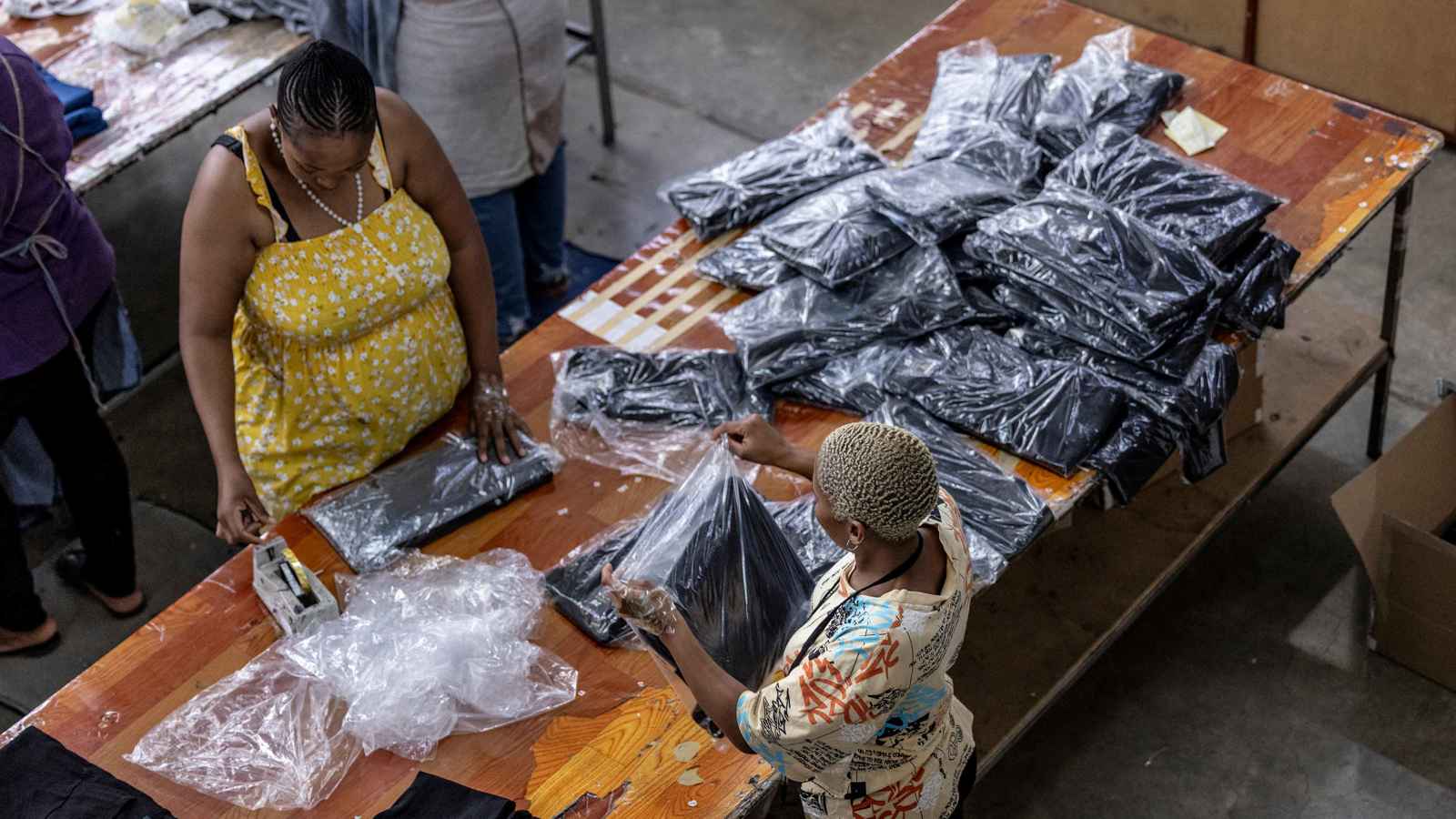 بنسبة 50%.. دولة أفريقية تواجه مصيراً كارثياً بعد رسوم ترامب