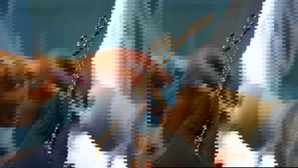 السعودية.. طبيب عيون يتسبب بعمى 6 مرضى