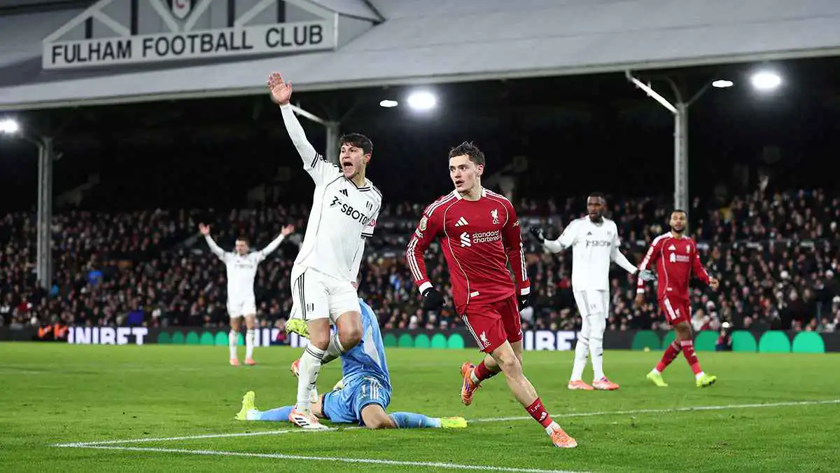 ليفربول يصدم جماهيره ويتعادل في الثواني الأخيرة أمام فولهام