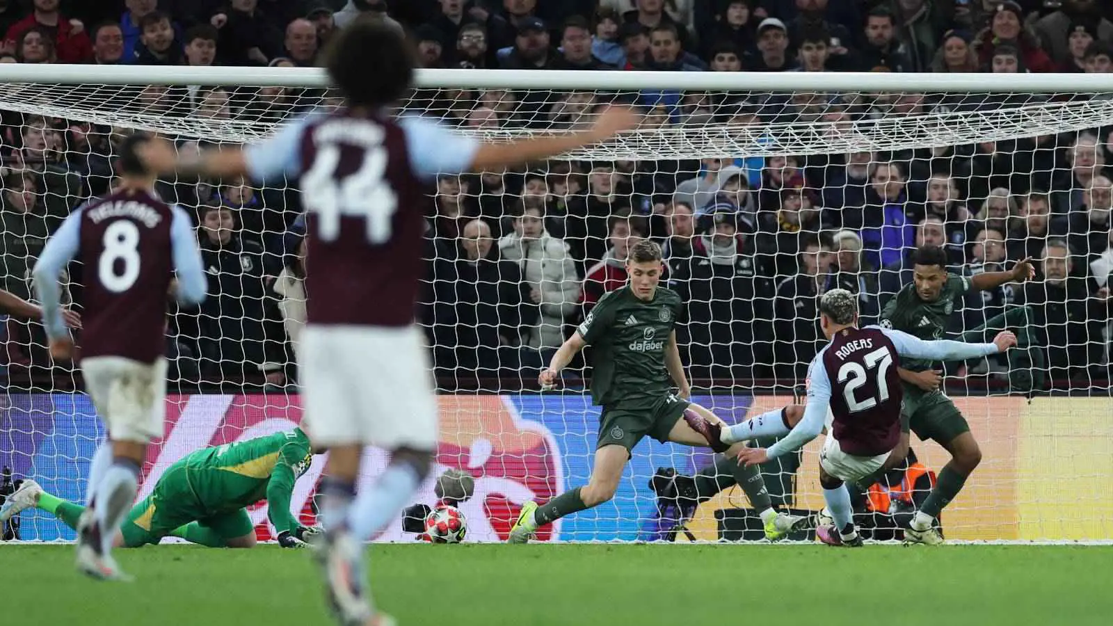 المنافس الذي يحبه الجميع.. أسهل خصم في ملحق دوري أبطال أوروبا