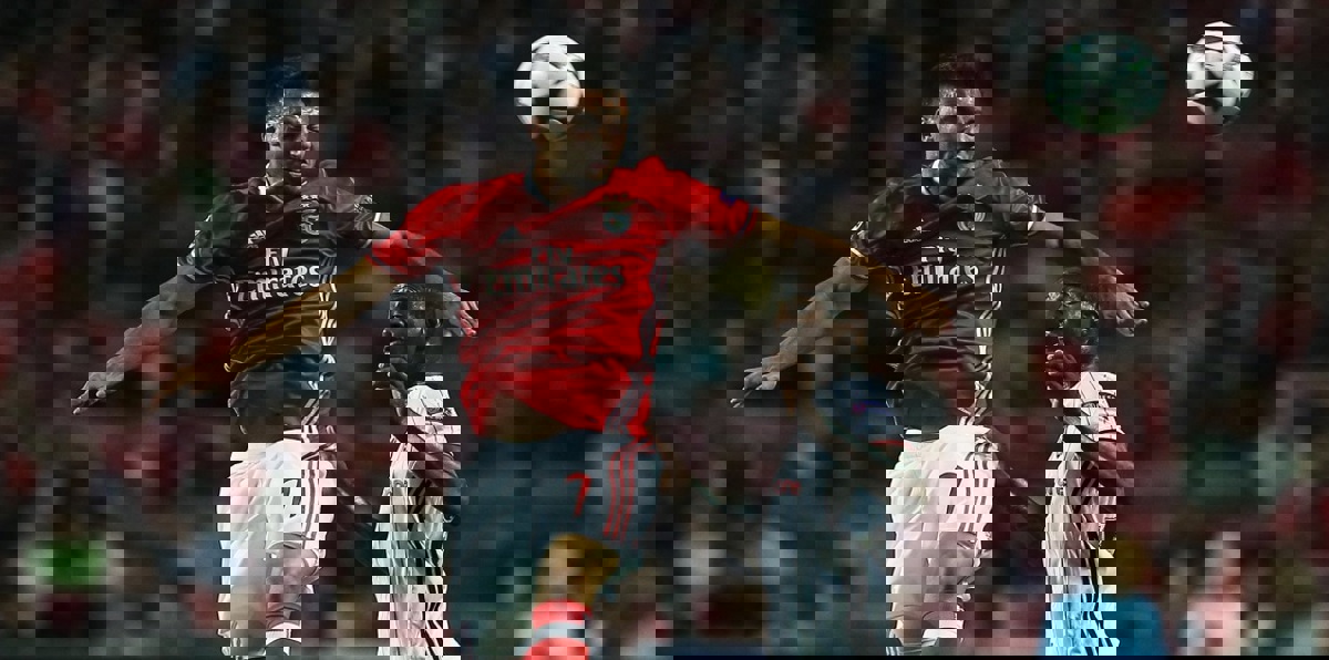 نادي الهلال السعودي يفاضل بين لاعب برازيلي وآخر يوناني لشغل مركز المحور