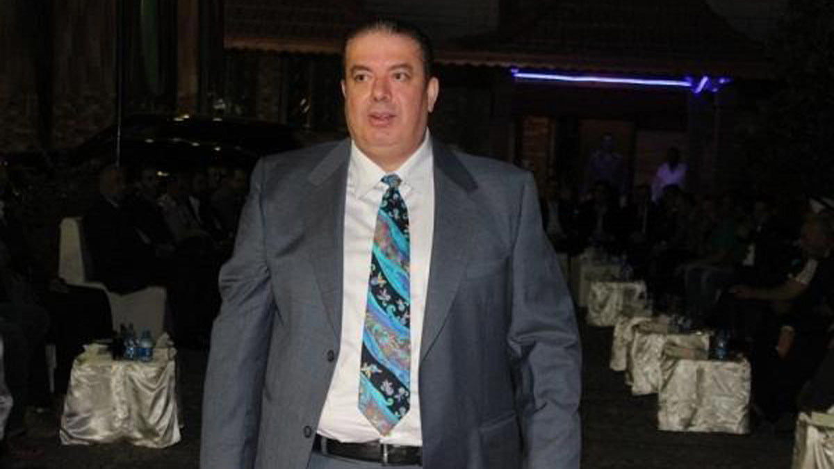 الأردن يعلن تسلمه بطل "فضيحة الدخان" عوني مطيع.. والرزاز يؤكد: "للحديث بقية"