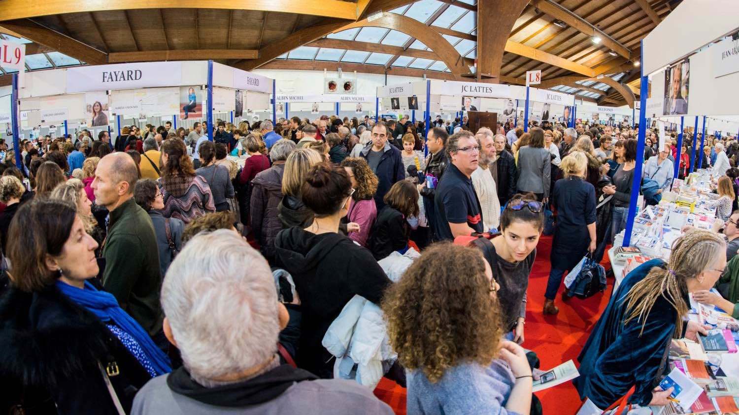 فرنسا.. معرض برِيف للكتاب 2024 يحطم الأرقام القياسية