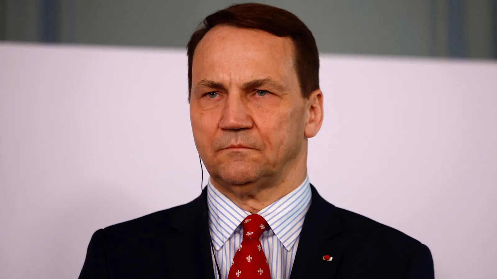 بولندا: موقف المجر تجاه أوكرانيا "صادم"